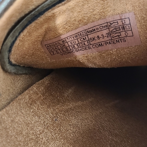 Vionic Abigail lace up sneakers pewter metallic brown size 7.5 - Picture 7 of 7